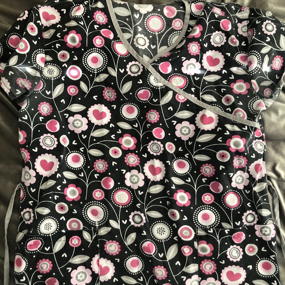 Scrub Top